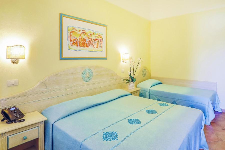 Nicolaus Club Li Cucutti Hotel Agrustos Eksteriør billede